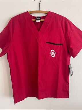 Oklahoma Sooners scrub top by Scrub DUDZ size S